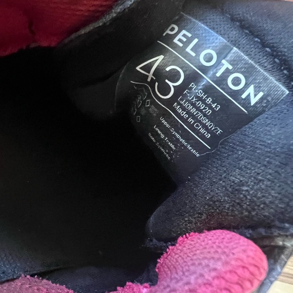 Peloton shoes sz 43 & 45 - Picture 5 of 6